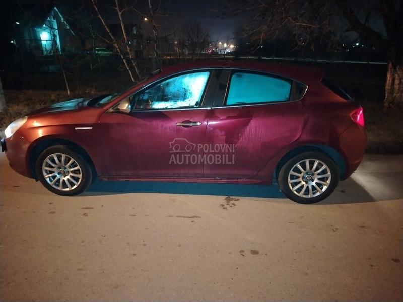 Alfa Romeo Giulietta 