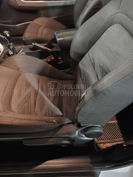 Kia pro_cee`d 1.6GDI