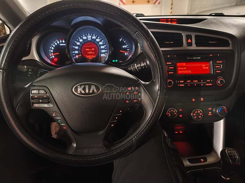 Kia pro_cee`d 1.6GDI