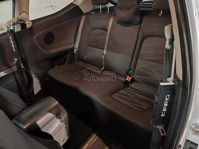 Kia pro_cee`d 1.6GDI