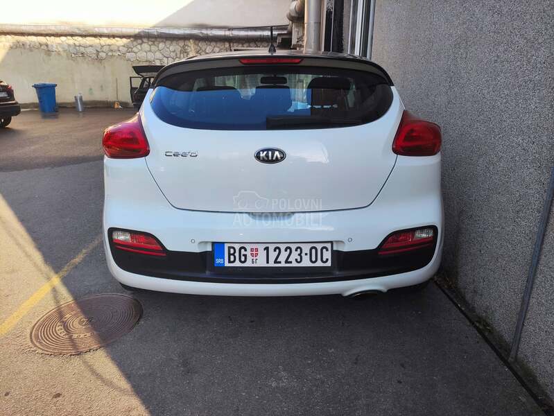 Kia pro_cee`d 1.6GDI