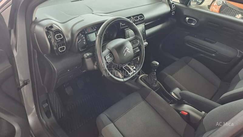 Citroen C3 Aircross 1.5 NAV LED USB 8 MM