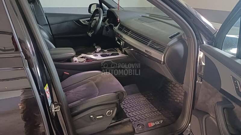 Audi SQ7 