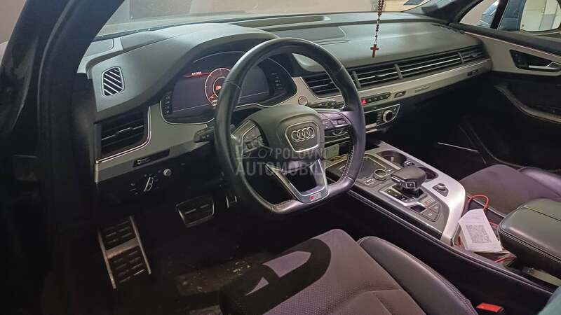 Audi SQ7 