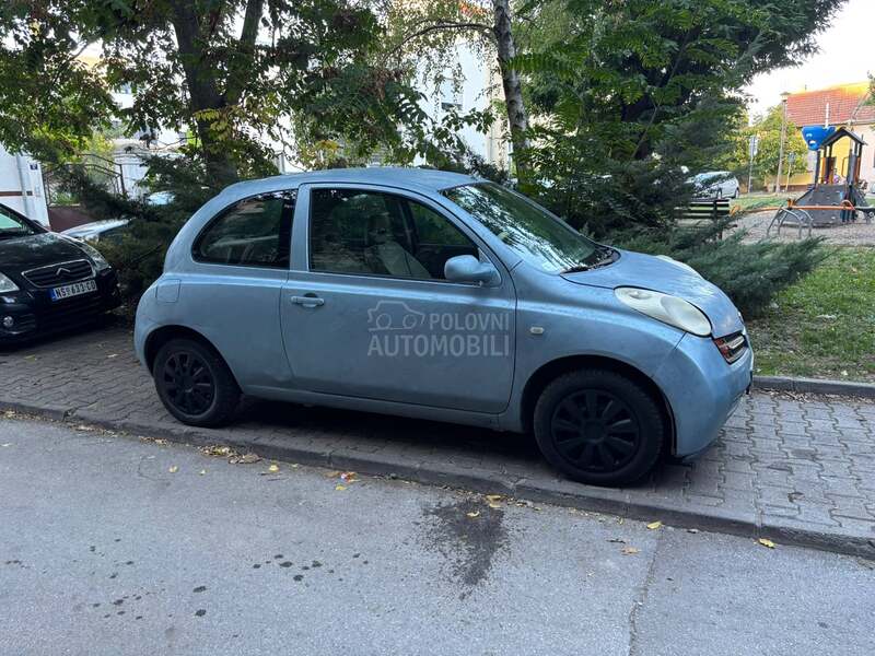 Nissan Micra 