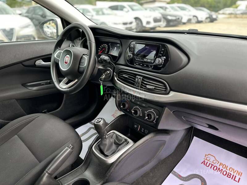 Fiat Tipo 1.3MJET EASY N O V