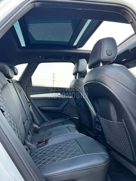 Audi Q5 50tdi/Air/Oled/Pano
