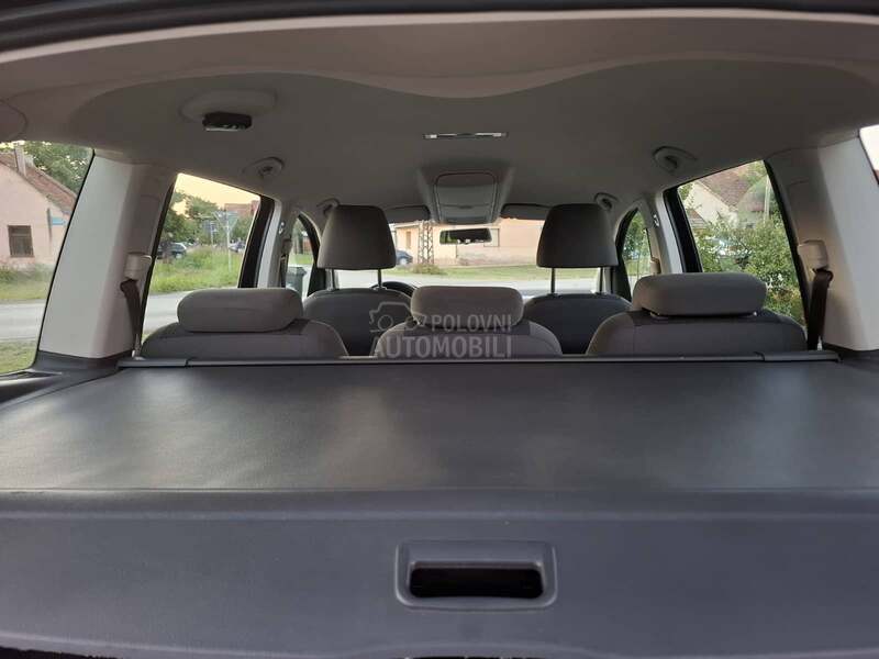 Volkswagen Touran 1.6tdi