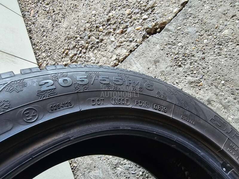 Dunlop 205/55 R16 Zimska