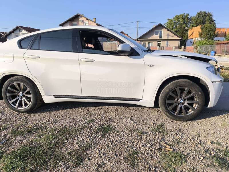 BMW X6 XDrive40d M paket