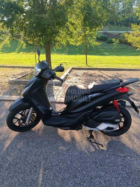 Piaggio Medley 125 Sport