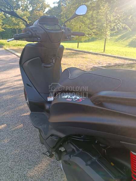Piaggio Medley 125 Sport