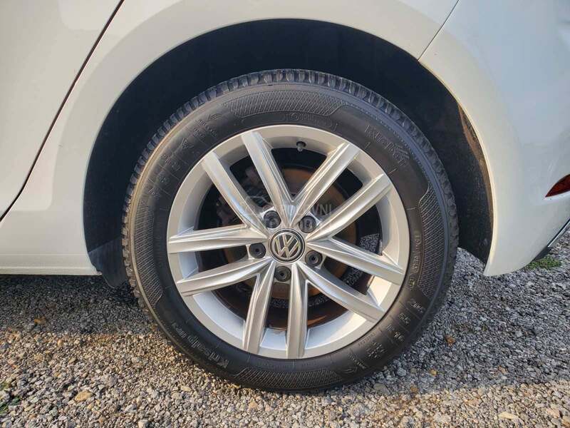 Volkswagen Golf 7 1.4 METAN  FACE LIFT