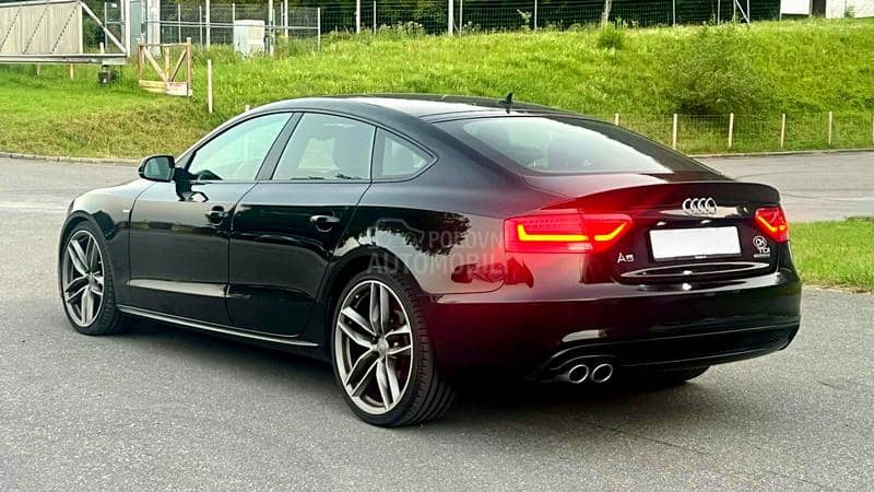 Audi A5 S line S tronic CH
