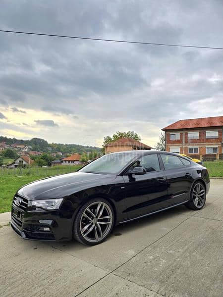 Audi A5 S line S tronic CH