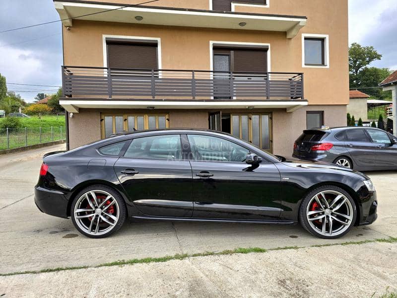 Audi A5 S line S tronic CH