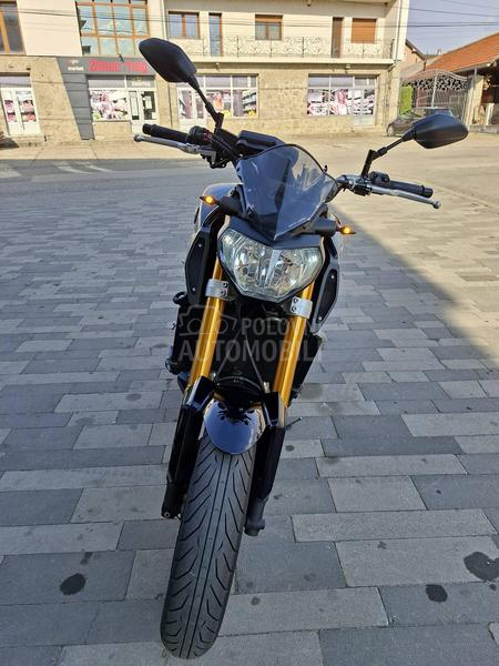 Yamaha mt 09