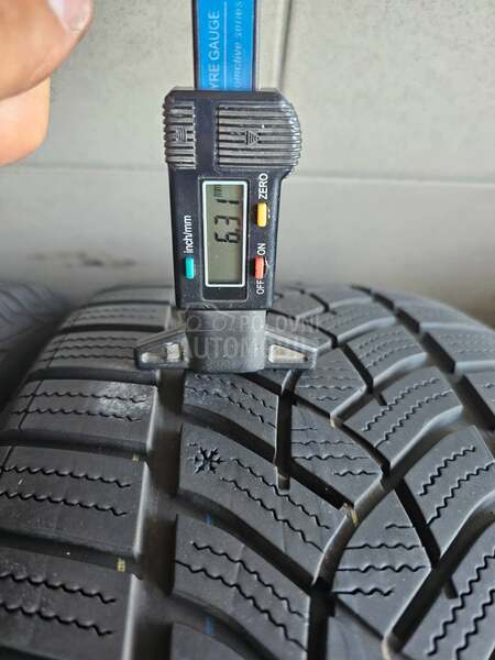Goodyear 225/50 R17 Zimska