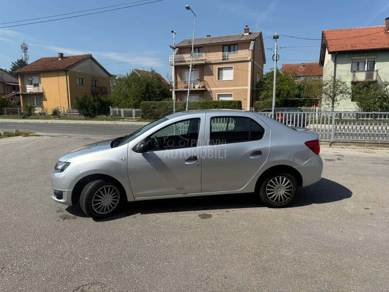 Dacia Logan 