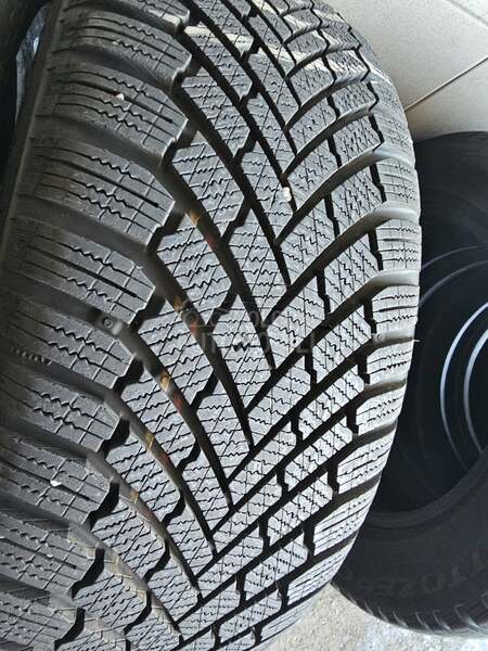 Continental 225/50 R17 Zimska