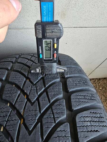Dunlop 205/55 R16 Zimska