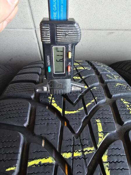 Dunlop 205/55 R16 Zimska