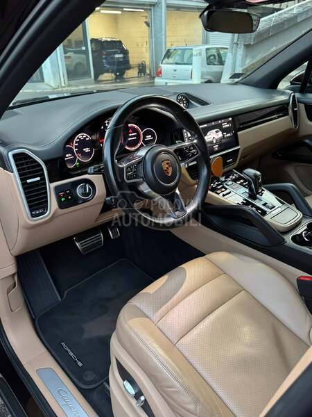 Porsche Cayenne S Exclusive