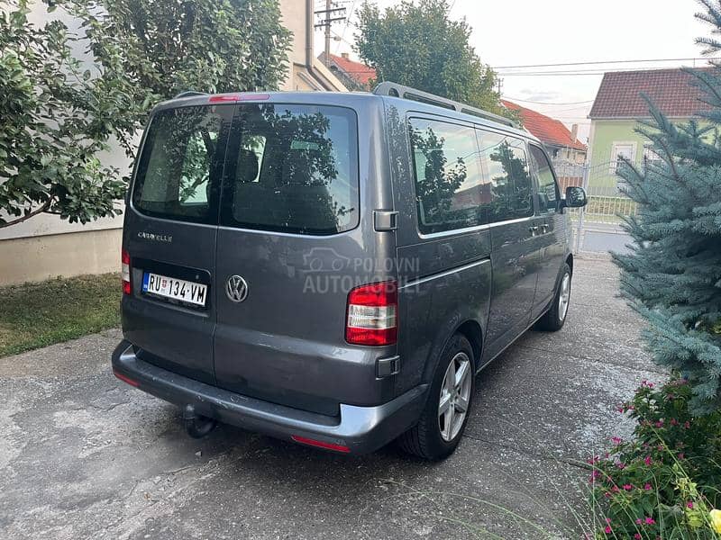 Volkswagen Transporter T5 2.0 TDI