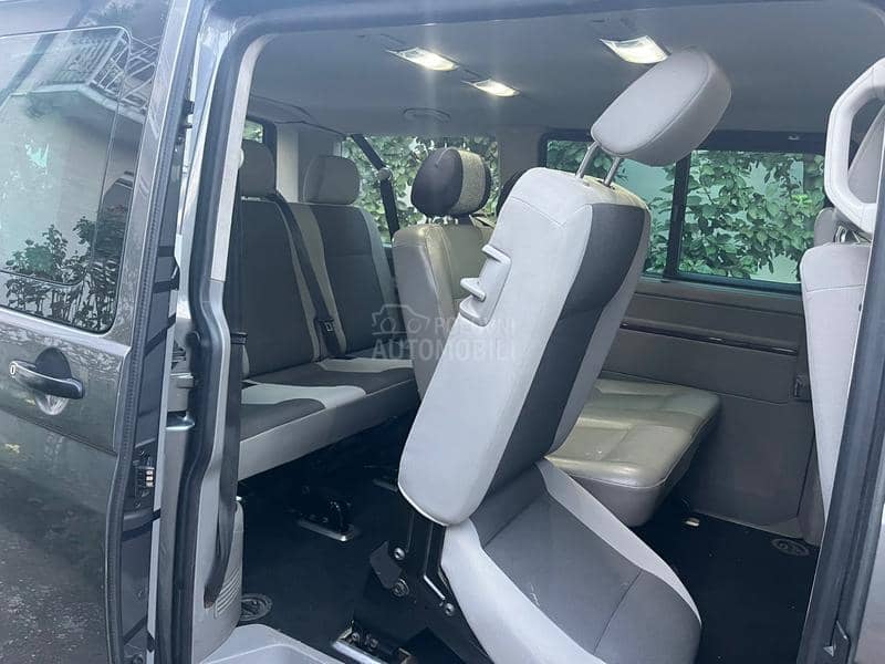 Volkswagen Transporter T5 2.0 TDI