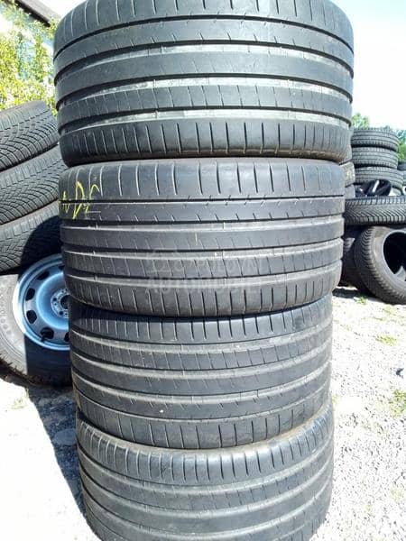 Michelin 295/30 R22 Letnja