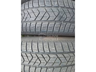 Pirelli 215/65 R17 Zimska