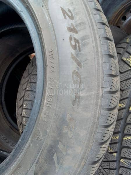 Pirelli 215/65 R17 Zimska