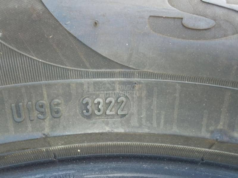 Pirelli 215/65 R17 Zimska