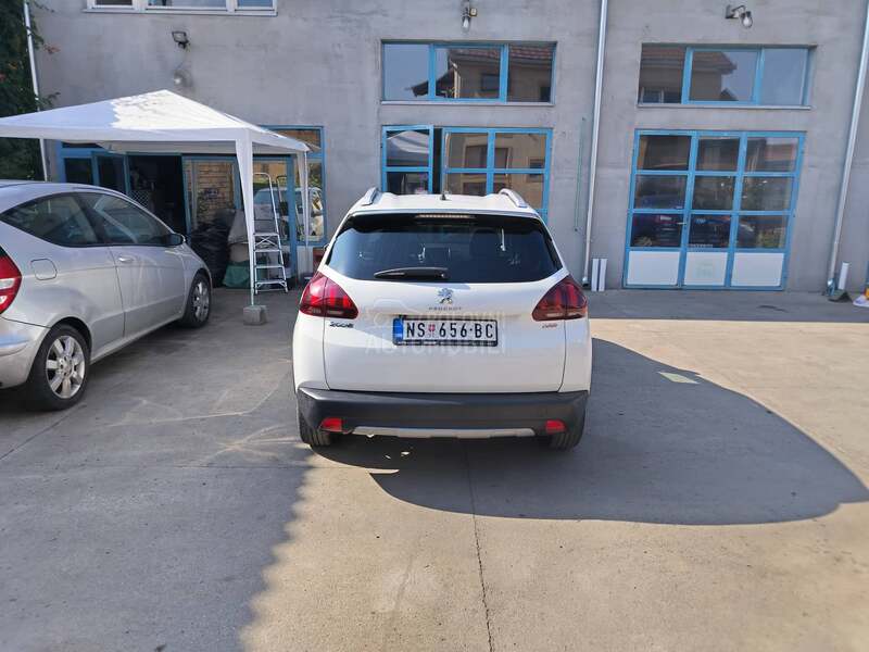 Peugeot 2008 