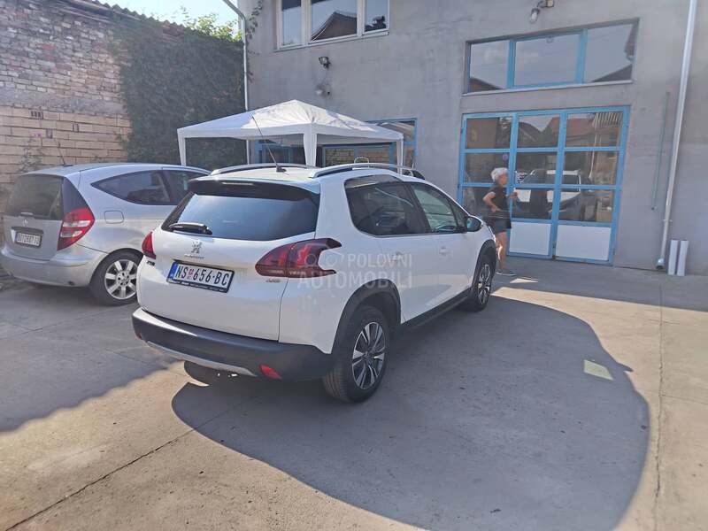 Peugeot 2008 