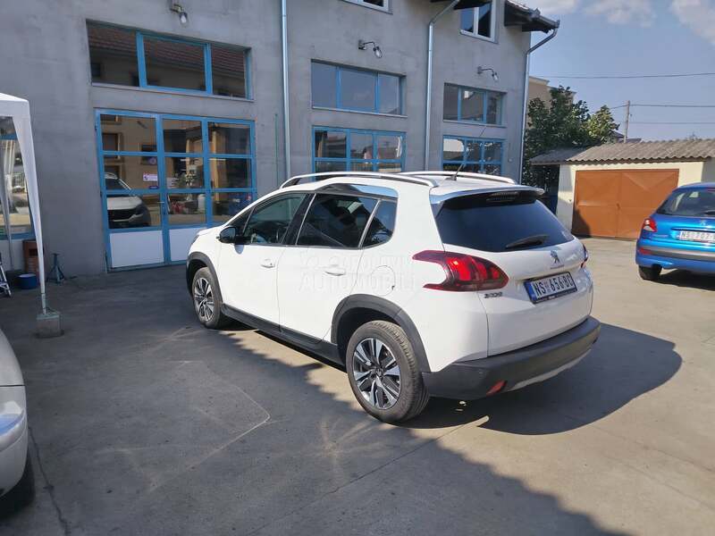 Peugeot 2008 