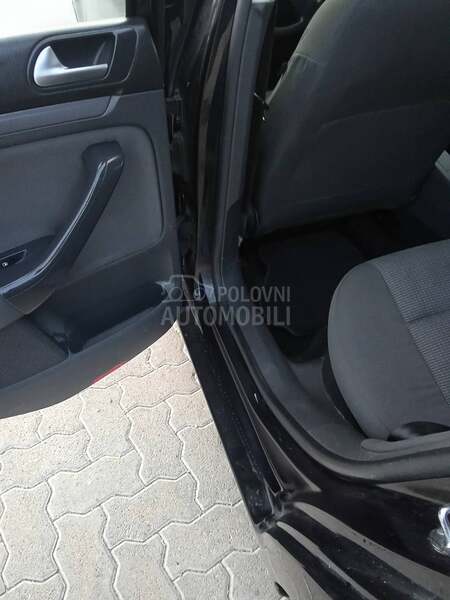 Volkswagen Golf 5 