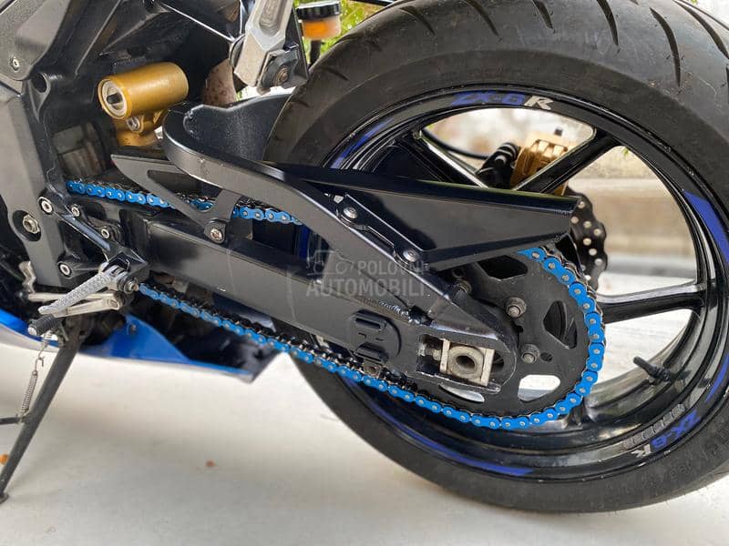 Kawasaki ZX6R