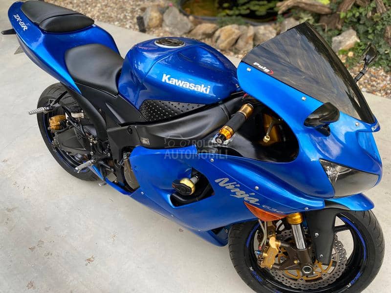 Kawasaki ZX6R