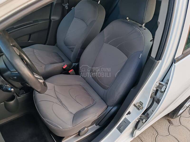 Chevrolet Spark 1.0