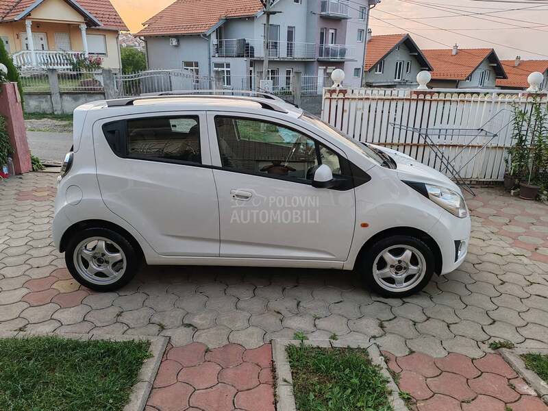 Chevrolet Spark 1.0