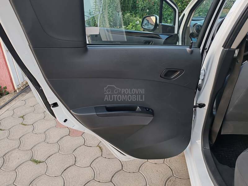 Chevrolet Spark 1.0