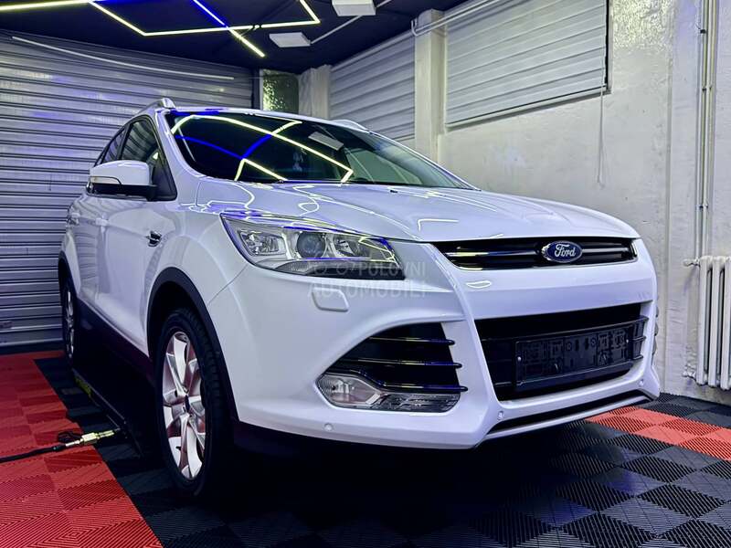 Ford Kuga 