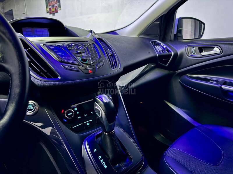 Ford Kuga 