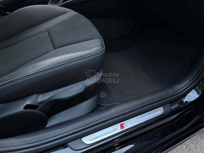 Audi A1 1.4 tfsi s-tronic CH