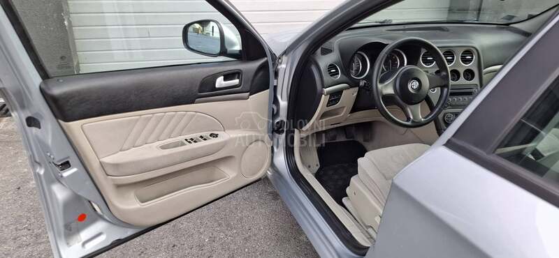 Alfa Romeo 159 1.9 jtdm