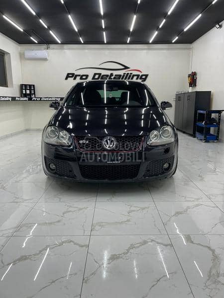 Volkswagen Golf 5 GTI / DSG / CH