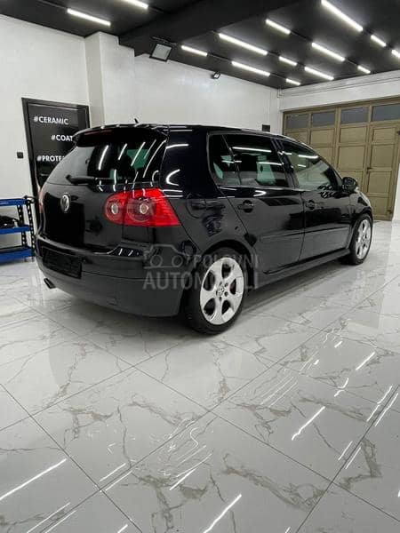 Volkswagen Golf 5 GTI / DSG / CH
