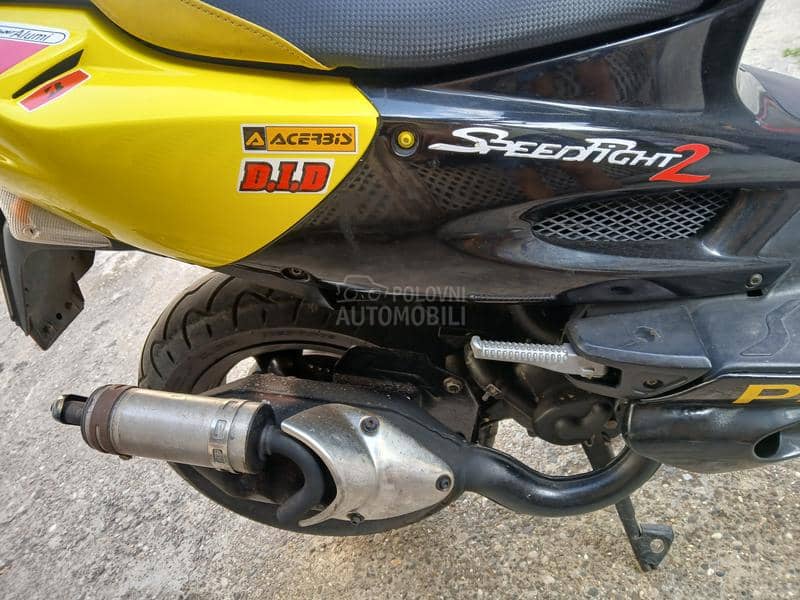Peugeot speedfight 2