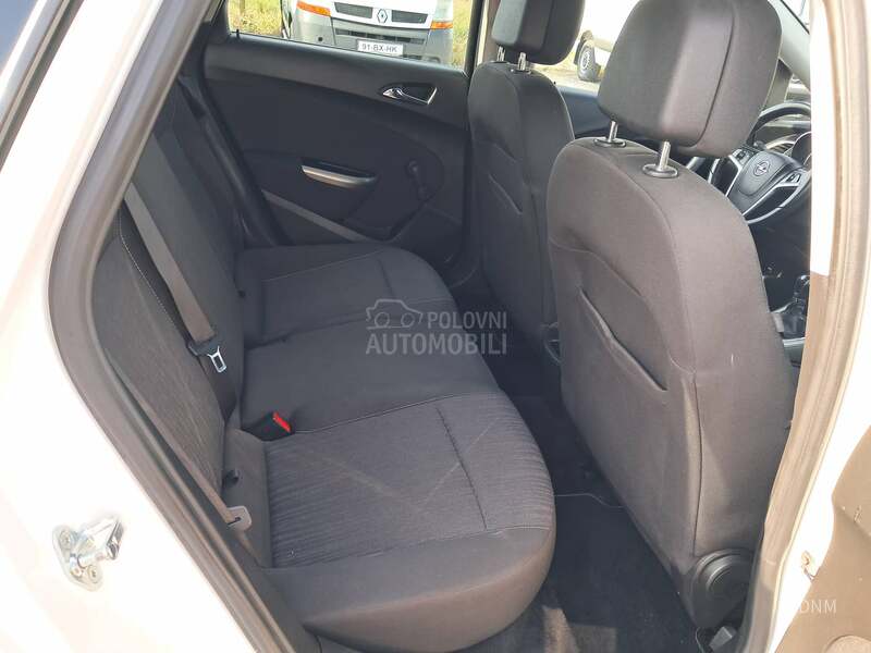 Opel Astra J 1.7 CDTI